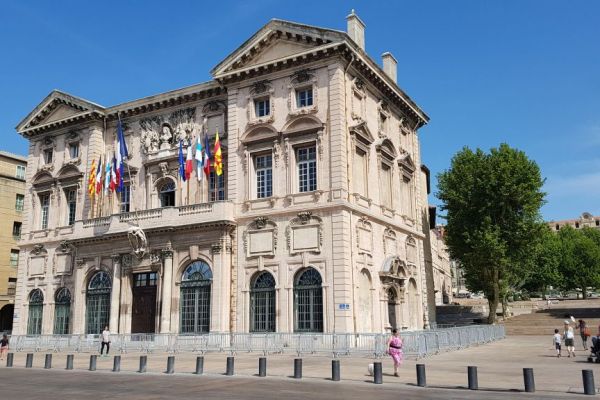 20170717-marseille-13F45510B0-572F-B7DF-7579-2BFD251D68C1.jpg