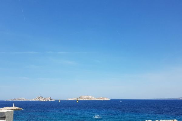 20170717-marseille-26D8F322F3-2D97-21EA-7B73-F55E110F3B8B.jpg