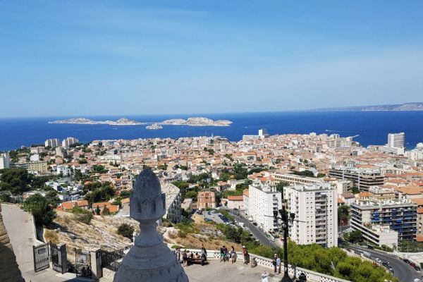 20170717-marseille-463FE4E31C-6F06-7A34-E3AD-C95DA9427D78.jpg