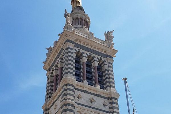 20170717-marseille-5736D445DB-3927-1EF3-CC84-71A6692AEED4.jpg