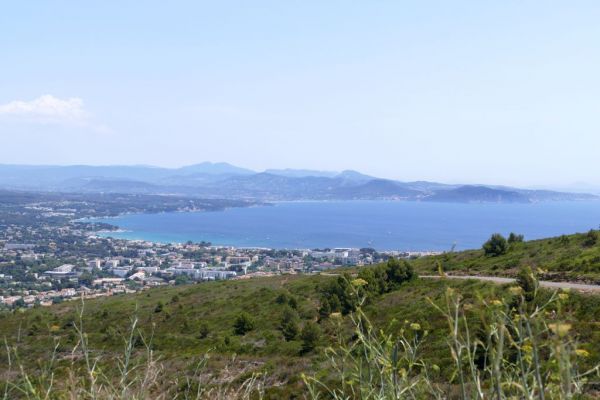 20190708-route-des-cretes-la-ciotat-cassis-057057BF8A-08F5-DF4F-3C30-367C60CC1C66.jpg