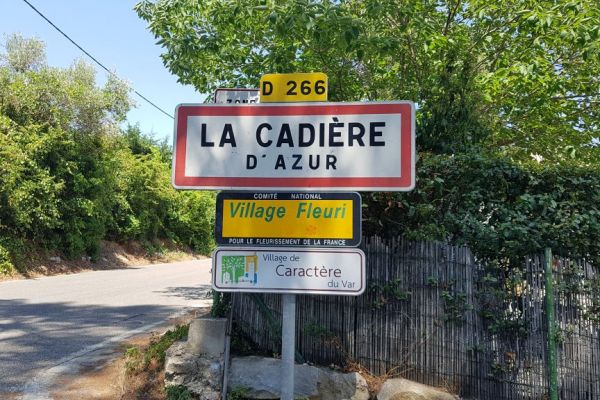 20190710-la-cadiere-013EEF8A9C-782E-847E-BD02-DF45A2AE0F98.jpg