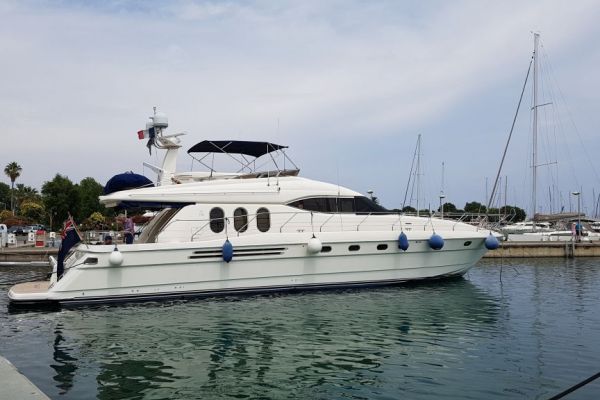 20190711b-antibes-048998687D-83E9-EE16-0931-DE10CB13550A.jpg