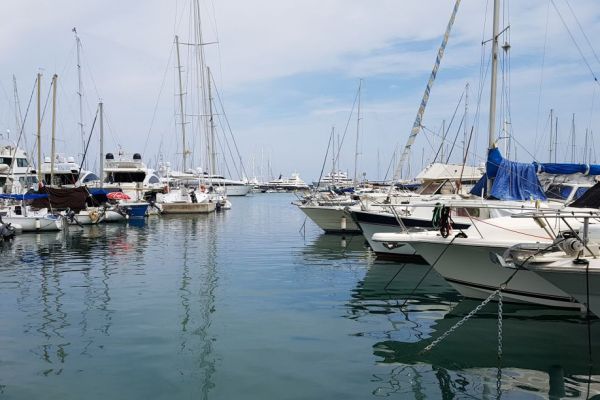 20190711b-antibes-07F42B9411-D69A-35C0-4992-26EBF519F06F.jpg