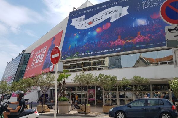 20190711c-cannes-14A5C93B7E-23E8-9BB9-B339-11370A7FCE8D.jpg