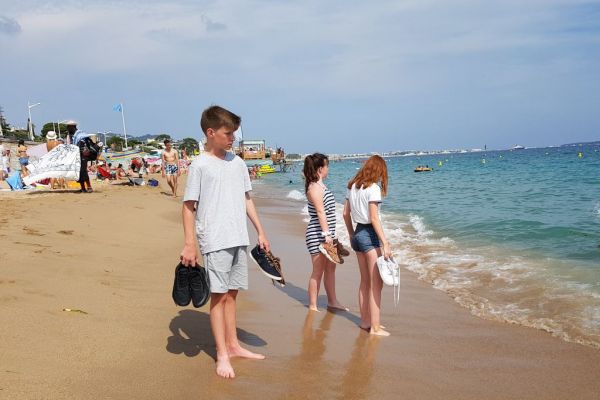 20190711c-cannes-2946D3DD0A-2C25-8A81-6E5F-1414B4D06B69.jpg