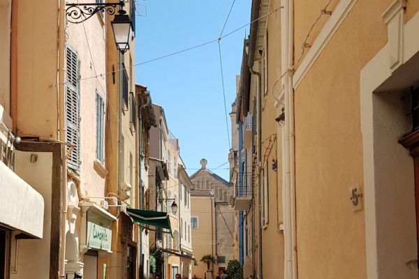 20190713-sanary-sur-mer-0792A0D828-B86A-85FF-8C99-3619331F3821.jpg