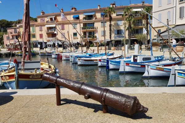 20190713-sanary-sur-mer-22F46AFDB2-7AD0-5F2B-A04C-566ABD2BBC20.jpg