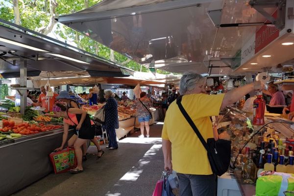 20190713-sanary-sur-mer-35F9E451D0-1292-2991-91B5-74B459F89DF4.jpg