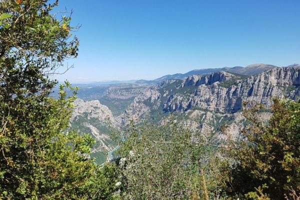 20190716-les-gorges-du-verdon-und-moustiers-sainte-marie-10693C42CF-CFDA-F13A-7FF7-35F7DA3DA183.jpg