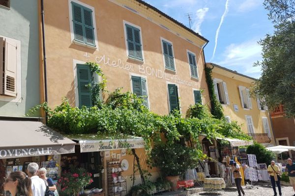 20190716-les-gorges-du-verdon-und-moustiers-sainte-marie-31373C29B6-4BD1-AA89-E533-FB495286B43A.jpg