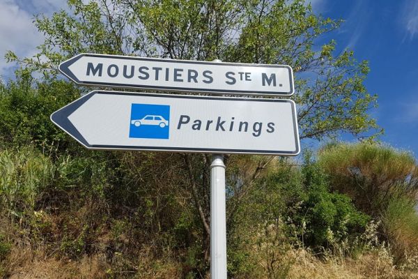 20190716-les-gorges-du-verdon-und-moustiers-sainte-marie-49842D5E36-4208-4BCF-B8FA-854465283236.jpg