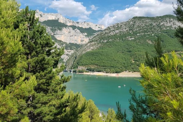 20190716-les-gorges-du-verdon-und-moustiers-sainte-marie-51D859B428-7502-64BD-9015-3AEDA81FA0F6.jpg