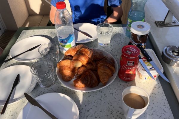 croissantsC7390F0C-F045-77BE-FA67-1BB89E257680.jpeg